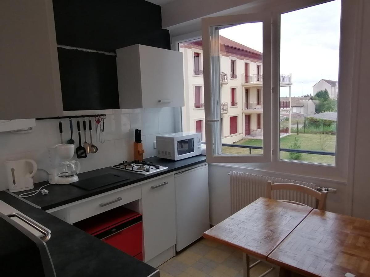 Appartement Joli F2 en face de la gare de Paray-le-Monial Extérieur photo